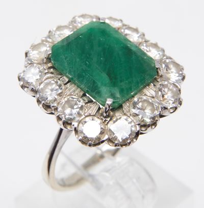 Anello in Oro Bianco, Radice di Smeraldo e Brillanti