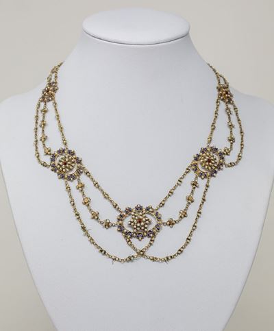 Antica Collana Girocollo in Oro a Basso Titolo