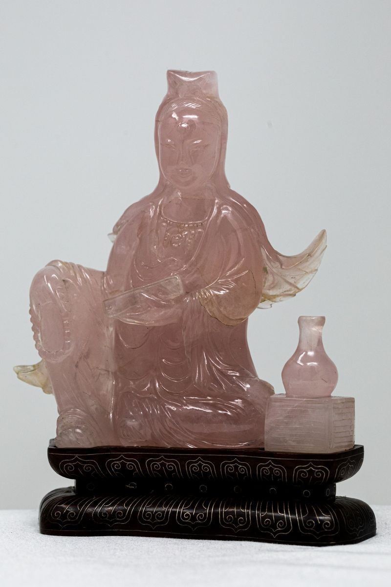 Scultura in Quarzo Rosa