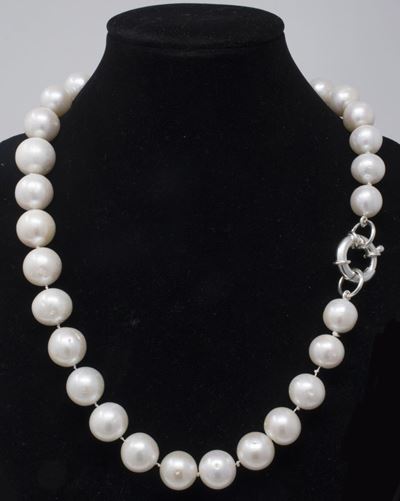 Collana di Perle in Gradazione