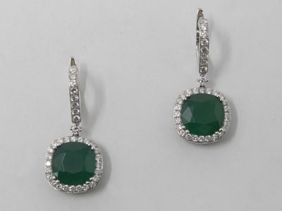 Orecchini Pendenti in Oro Bianco, Agata Verde, Monachella e Corolla Pavé di Brillanti