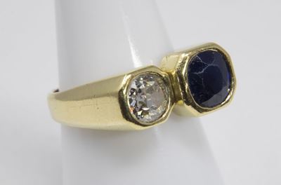 Anello in Oro Giallo, Diamante Vecchio Taglio e Zaffiro