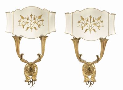Coppia di Appliques in Legno Intagliato e Dorato