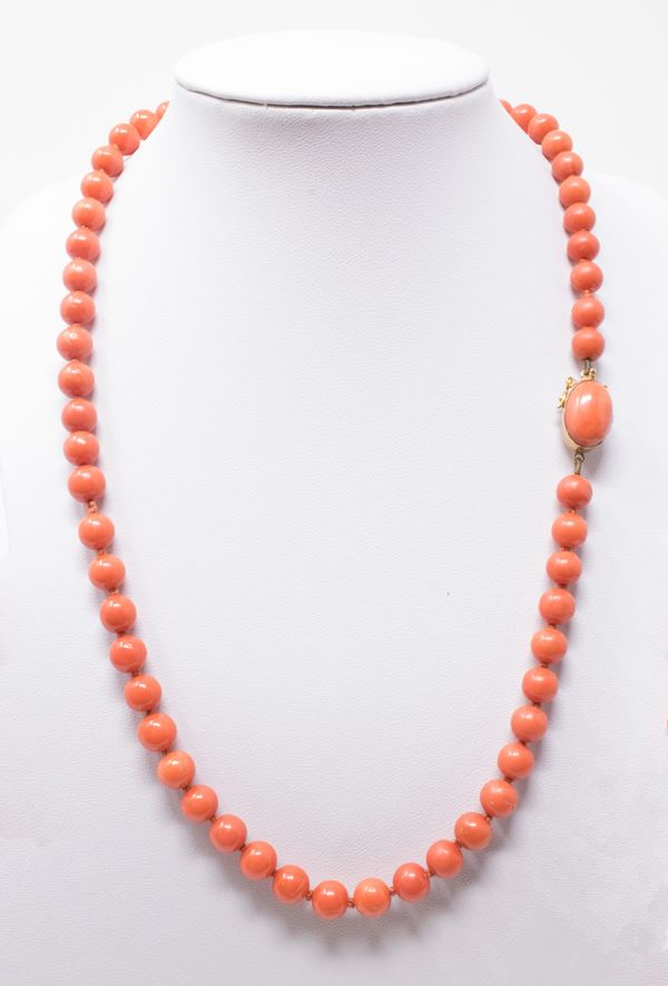 Collana in corallo arancio  - Auction Jewels and Watches - Casa d'aste Farsettiarte