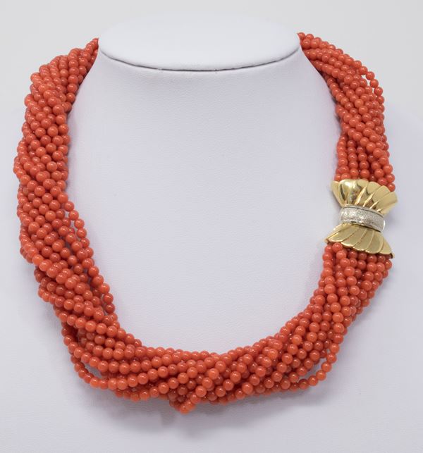 Collana girocollo in corallo rosso-arancio  - Auction Jewels and Watches - Casa d'aste Farsettiarte