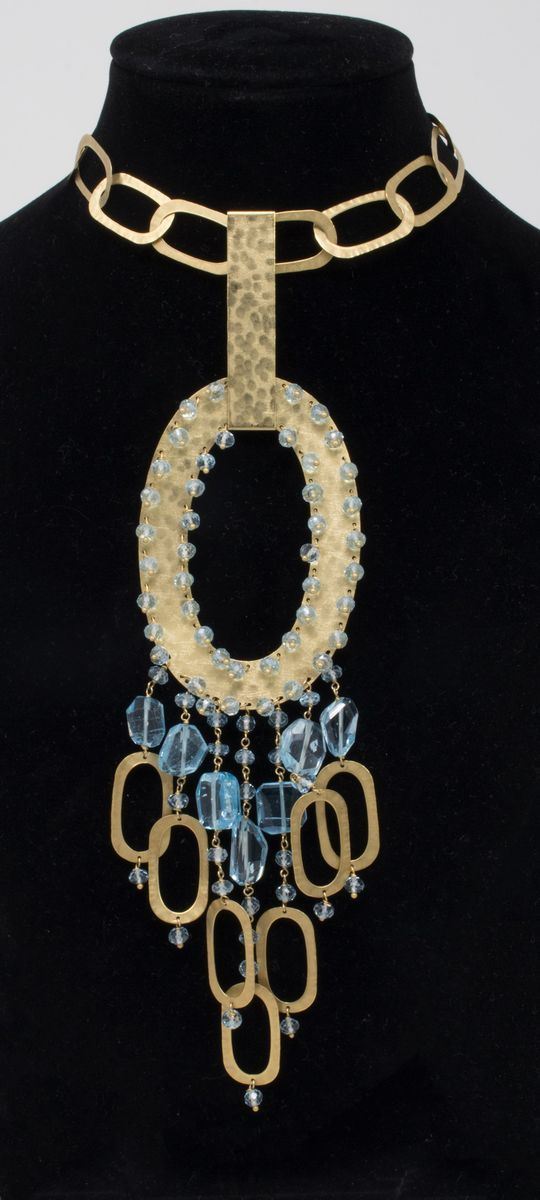 Collana in oro giallo, topazi azzurri e brillanti  - Auction Jewels and Watches - Casa d'aste Farsettiarte