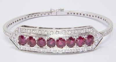 Bracciale Rigido in Oro Bianco, Rubini e Brillanti