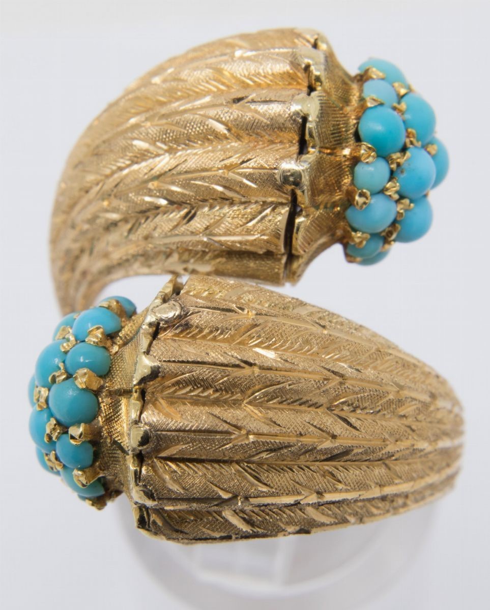 Anello in Oro Giallo Satinato e Turchesi