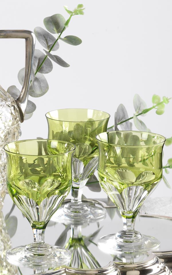 Dodici calici da vino alsaziani in doppio cristallo incolore e verde chiaro
