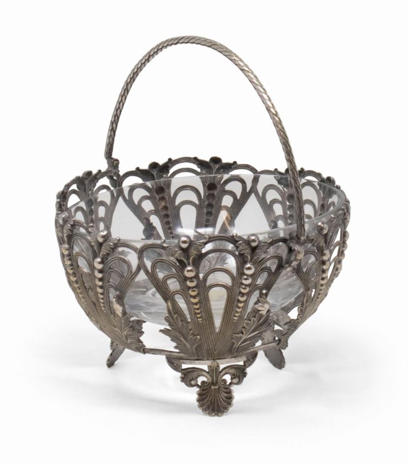 Elegante Cestino Traforato in Metallo Argentato