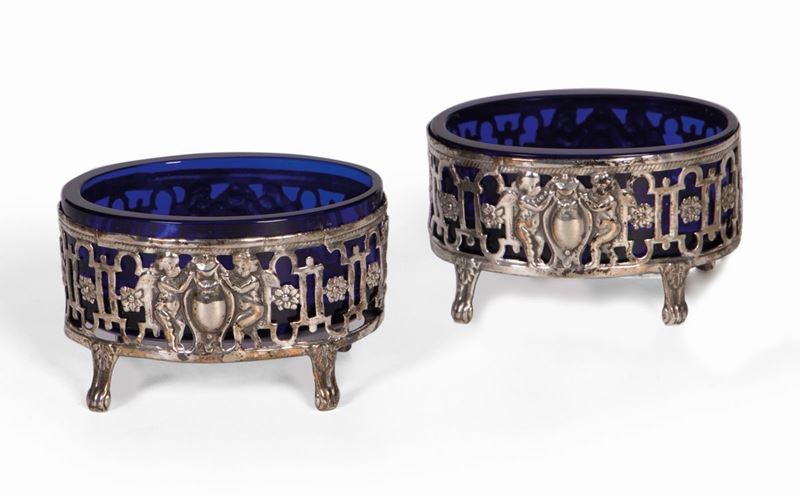 Coppia di Antiche Salierine Ovali in Argento e Vetro