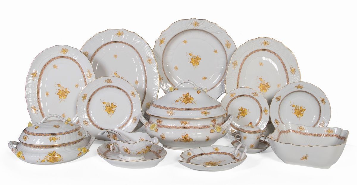 Servizio da Tavola in Porcellana Herend Apponyi Yellow
