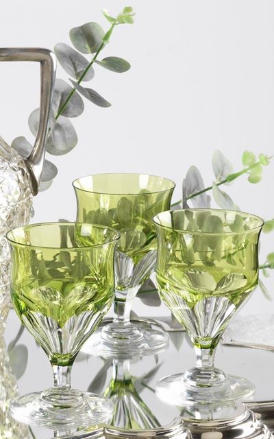 Dodici Calici da Vino Alsaziani in Doppio Cristallo Incolore e Verde Chiaro