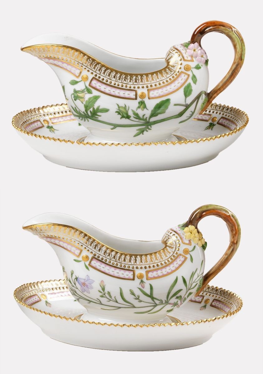 Prestigioso Servizio da Tavola in Porcellana Royal Copenhagen «flora Danica», Prima Metà del XX S...
