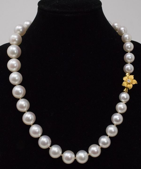 Collana di perle australiane