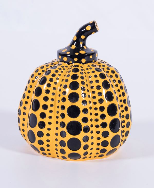 Yayoi Kusama : Pumpkin  - Multiplo in resina - Asta Dipinti, Disegni, Sculture e Grafica - Casa d'aste Farsettiarte