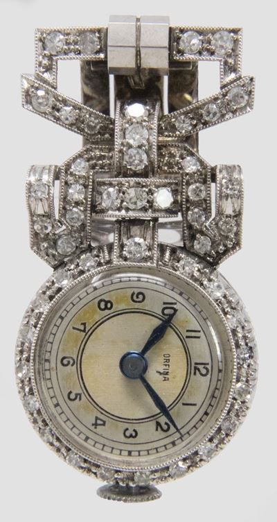 Spilla da Rever con Orologio in Oro Bianco e Diamanti Huit Huit