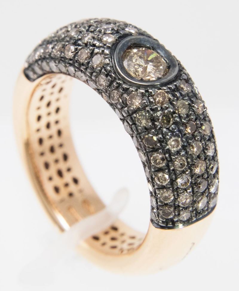 Anello in Oro Rosa e Brillanti